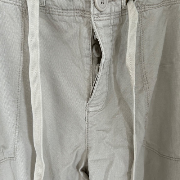 American Eagle Cargo Pants - Picture 3 of 5